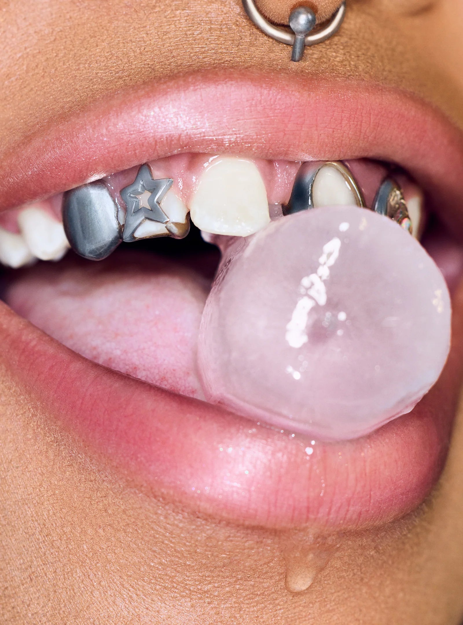 🎄 Christmas Sale 70% OFF — INVISIBLE EXTREME PLUMPING LIP LINER (Officially Authorized)